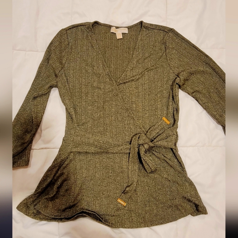 Michael kors fancy shirt